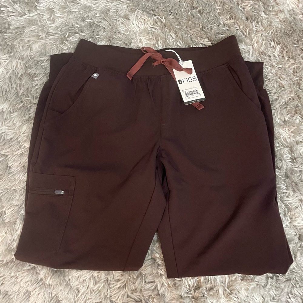 FIGS Zamora jogger scrub pants